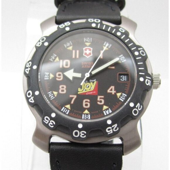 Men's Victorinox Swiss Army Quartz WR Analog 39mm Dial B Joy Co. Watch (G103) - Picture 1 of 9